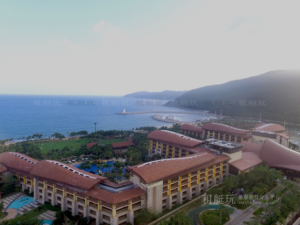 三亞亞龍灣游艇會(huì)碼頭 三亞亞龍灣游艇會(huì)碼頭