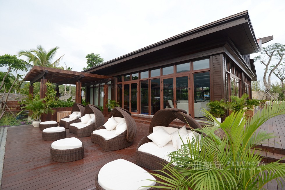 三亞亞龍灣游艇會(huì)碼頭 三亞亞龍灣游艇會(huì)碼頭