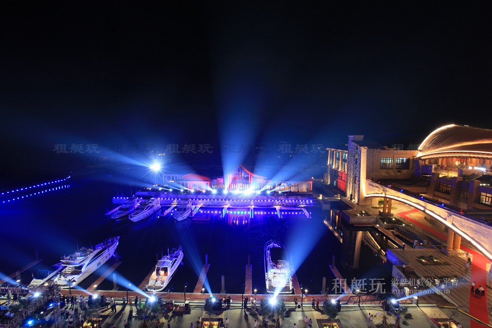 三亞亞龍灣游艇會(huì)碼頭 三亞亞龍灣游艇會(huì)碼頭