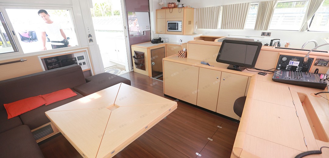 法國藍高50英尺